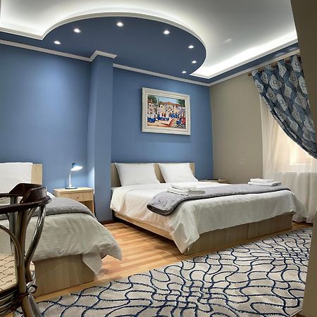 Vila A Hotel Korce Buitenkant foto